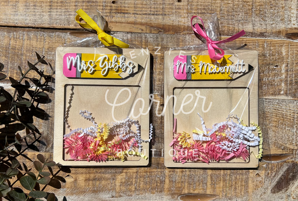 Customized post it holder with pencil design personalized