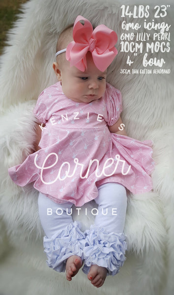 Pink 4 inch bow with 2 inch ribbon